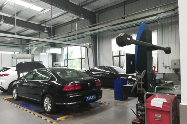 貴州航空工業(yè)技師學(xué)院專業(yè)設(shè)置與就業(yè)前景解析 電腦軟件設(shè)計與開發(fā)方向